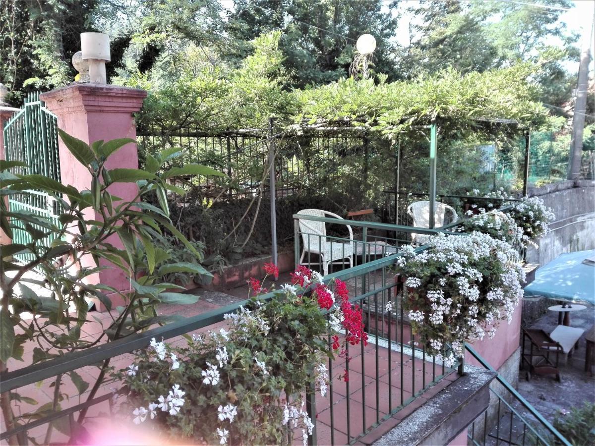 La Torretta Bed & Breakfast Bed & Breakfast Torriglia Exterior photo